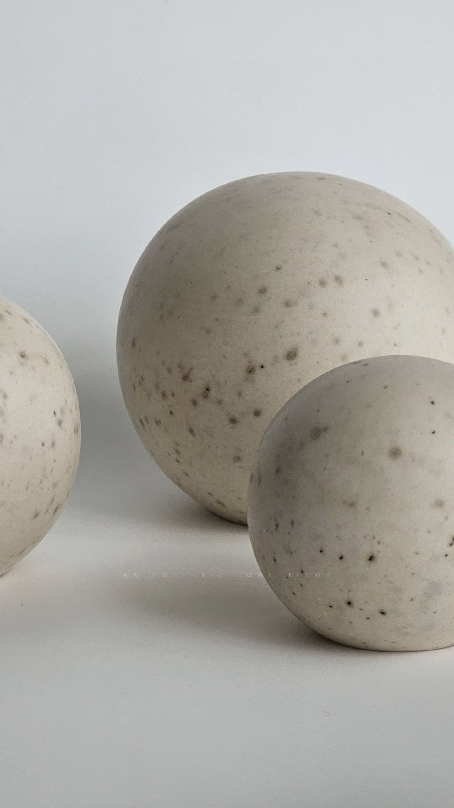 KOULE Decorative Balls Ornaments Handmade (Set of 3)