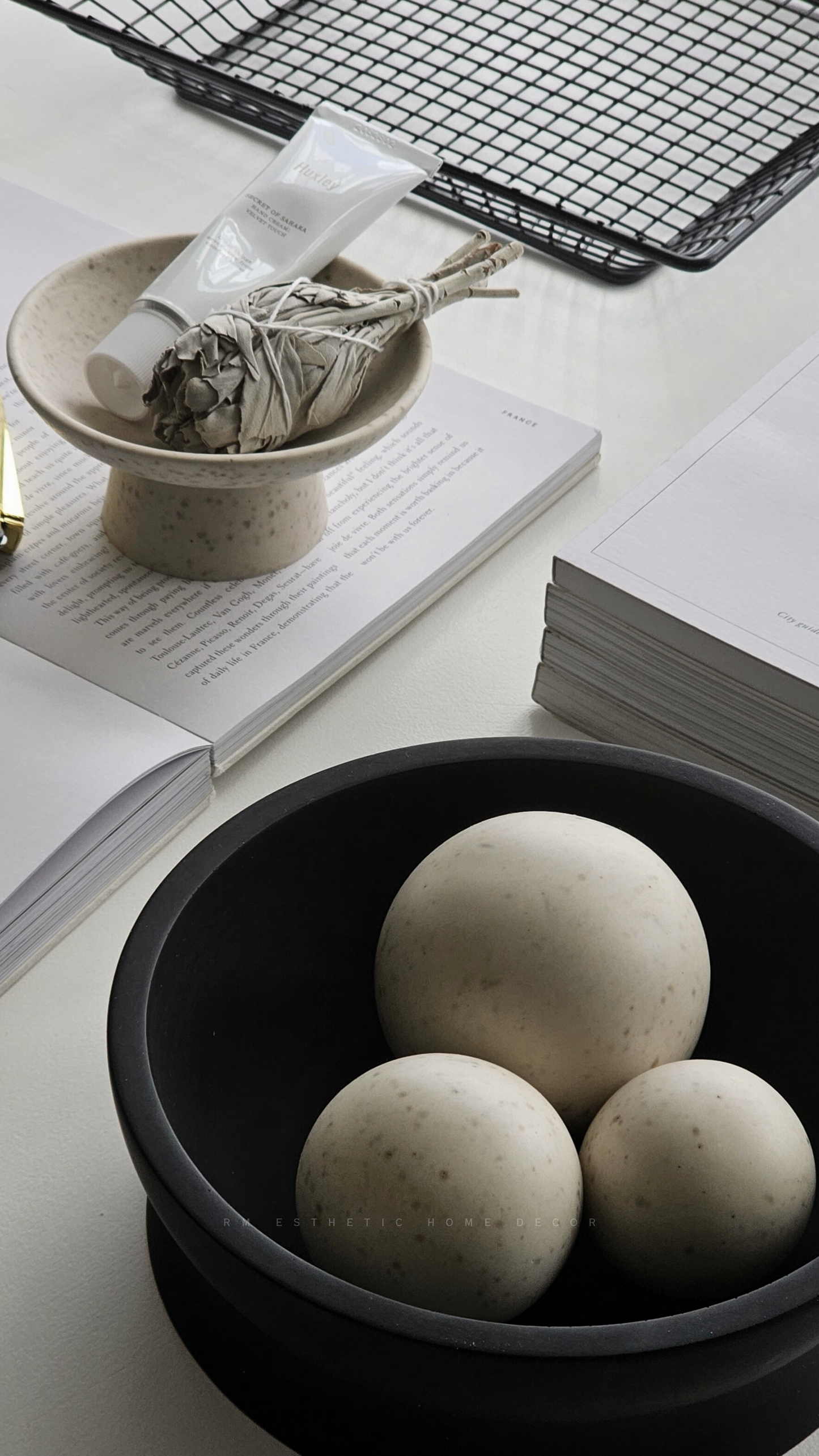 KOULE Decorative Balls Ornaments Handmade (Set of 3)