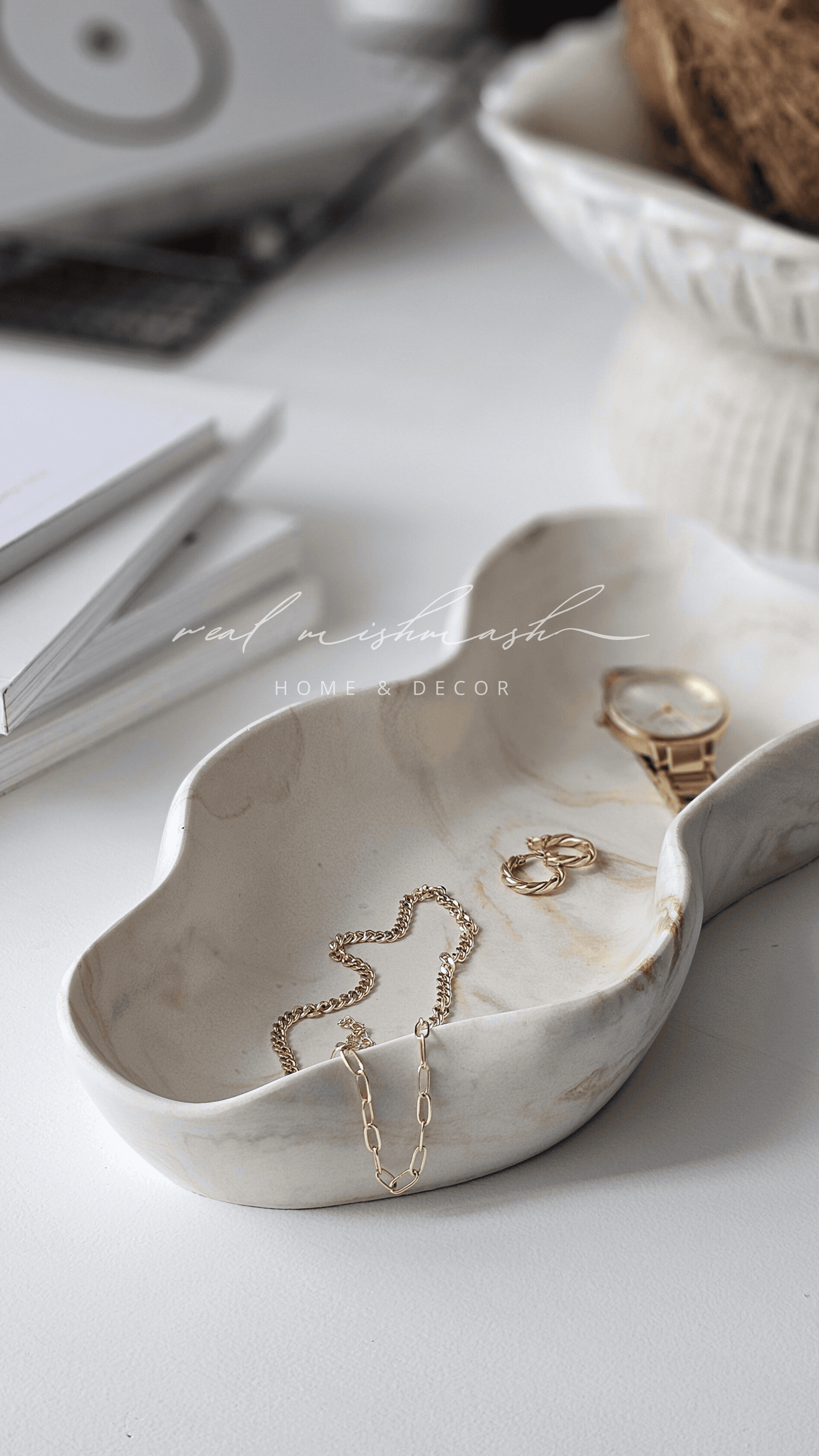 Wavy Tray