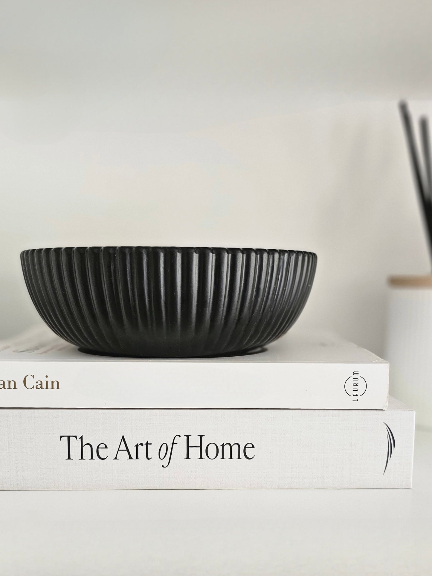 Decorative Ribbed Bowl